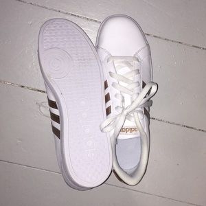adidas Shoes - Adidas rose gold tennis shoes adidas Shoes - Adidas rose gold tennis shoes